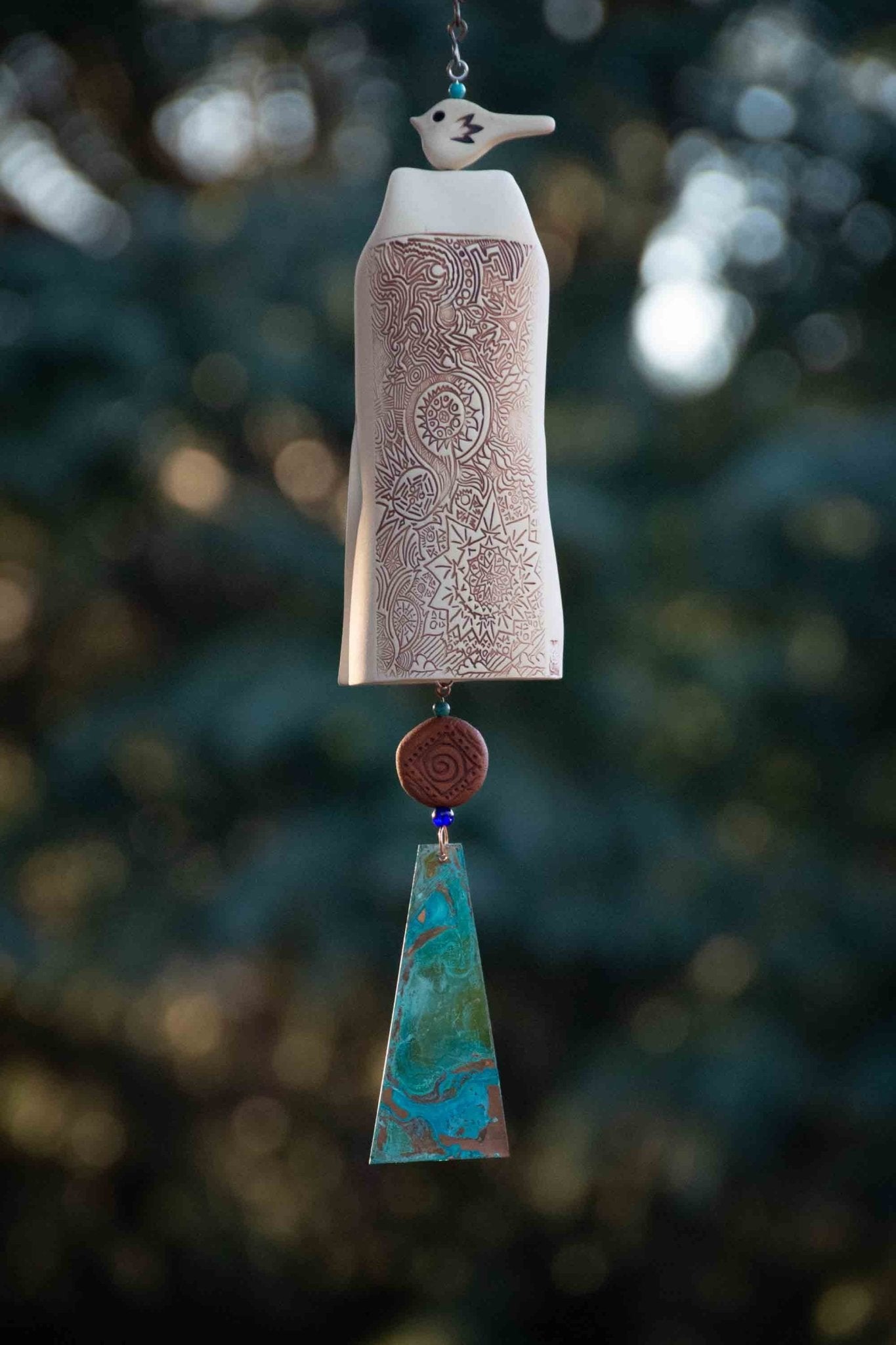 Handmade White Wind Chime Garden Bell with Starburst Pattern - EarthWind Bells