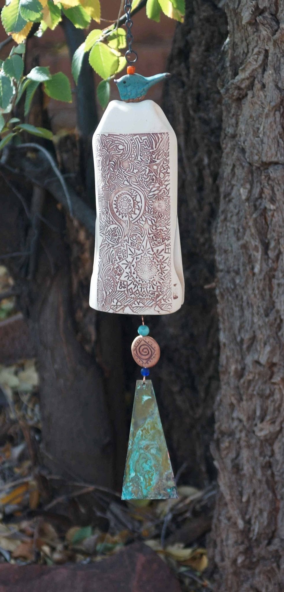 Handmade White Wind Chime Garden Bell with Starburst Pattern - EarthWind Bells